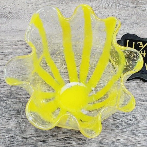Handkerchief Vase ART GLASS Yellow Striped Ruffled 4.75" Bubbles Gorgeous Design - Picture 8 of 12